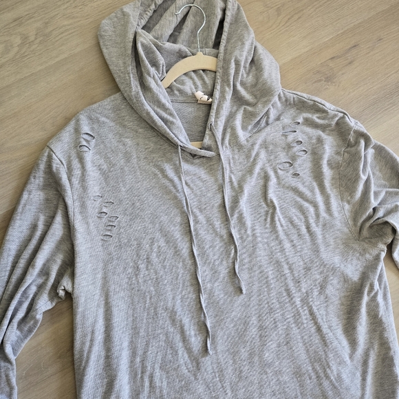 Urban outfitter distressed grey hoodie - Picture 2 of 6